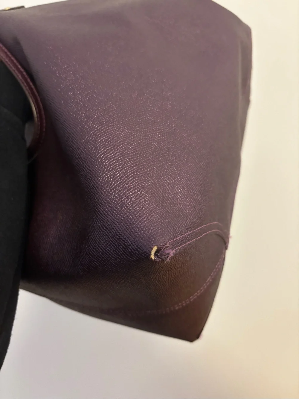 Coach City Tote Bag in Brown with Purple Trim (reversible! pouch included!) - Picture 8 of 10